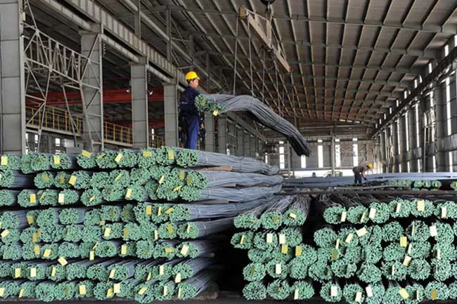 Doanh nghiệp sản xuất thép trong nước đồng loạt tăng giá bán