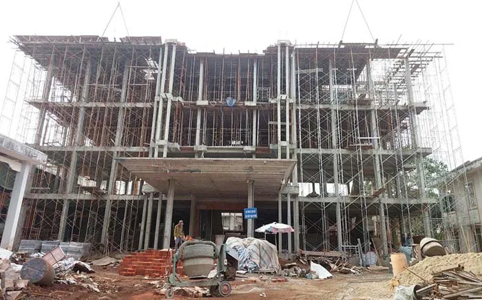 Giá vật liệu xây dựng tăng từ 10 - 25% khiến nhiều công trình đội vốn, chậm tiến độ