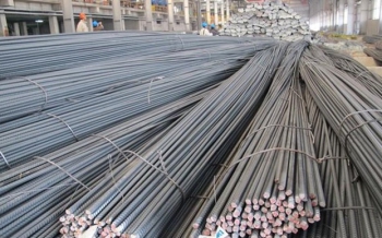 Thép xây dựng tăng giá